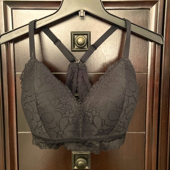 NWOT Aerie 36DD black lace bra that can be worn standard or as a racer back. - Picture 1 of 8